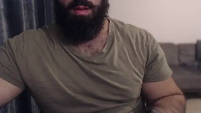 hugemachohandsome online show from October 29, 2025, 11:17 pm