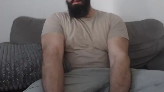 hugemachohandsome online show from May 3, 2026, 5:35 am
