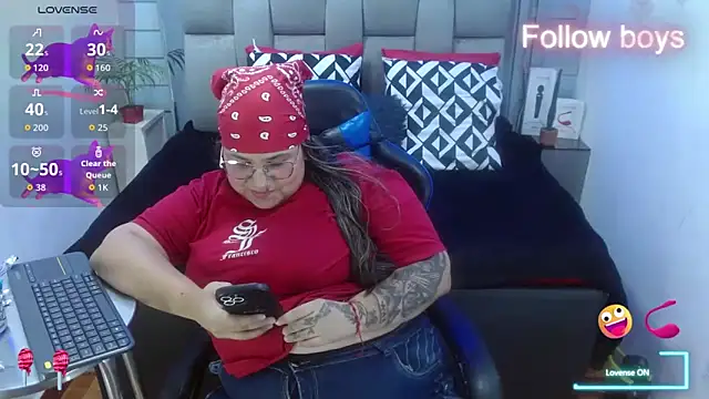 evelin zaens online show from December 21, 2025, 4:36 pm