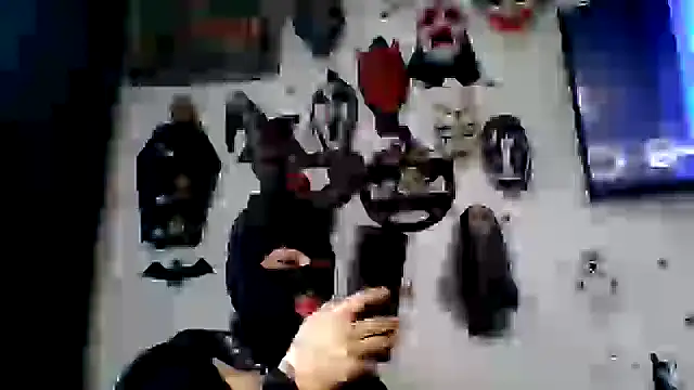 Snapshot of FeticheMacabre chatting on October 4, 2025, 5:44 pm FeticheMacabre online show from October 4, 2025, 5:44 pm