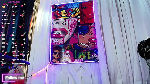 LatexDevil Blondie online show from March 3, 2025, 4:14 pm