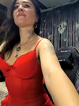 Snapshot of KikiXRed chatting on December 8, 2024, 4:50 pm KikiXRed online show from December 8, 2024, 4:50 pm