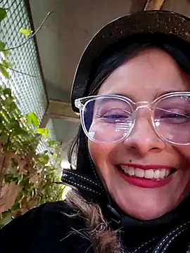 Snapshot of bellapaty chatting on February 9, 2025, 4:40 pm bellapaty online show from February 9, 2025, 4:40 pm