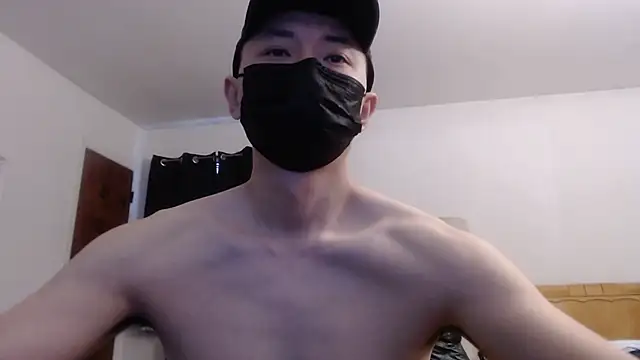 twbobo00715 online show from March 14, 2026, 4:23 pm