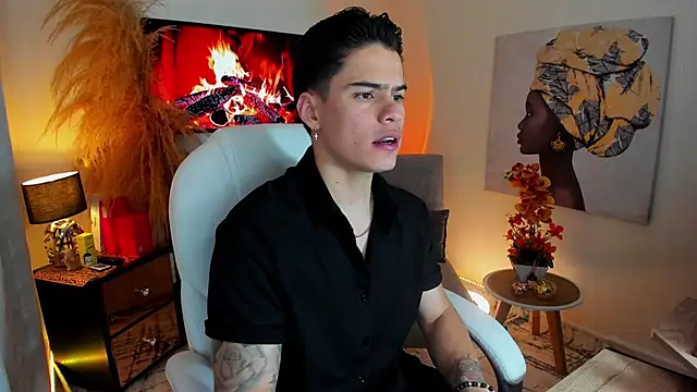 Snapshot of Matias_Murrier chatting on November 4, 2025, 12:37 pm Matias Murrier online show from November 4, 2025, 12:37 pm