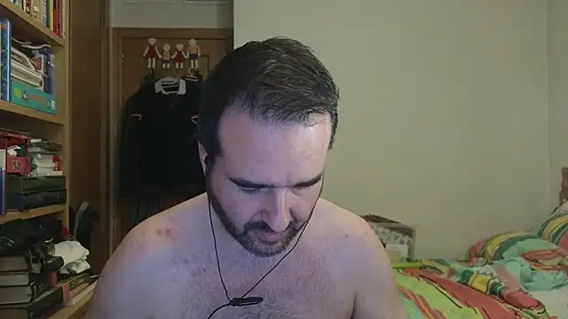 Snapshot of curiosillo83 chatting on May 31, 2026, 2:57 pm curiosillo83 online show from May 31, 2026, 2:57 pm