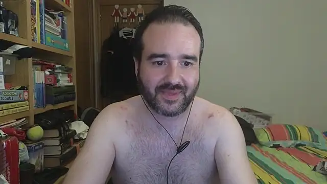 Snapshot of curiosillo83 chatting on June 7, 2026, 11:14 am curiosillo83 online show from June 7, 2026, 11:14 am