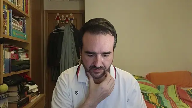Snapshot of curiosillo83 chatting on June 22, 2026, 5:21 pm curiosillo83 online show from June 22, 2026, 5:21 pm