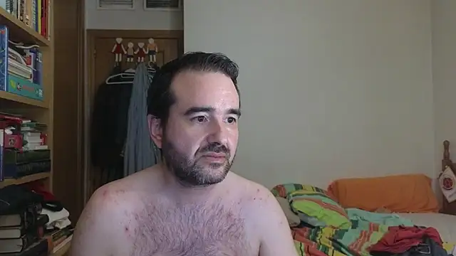 Snapshot of curiosillo83 chatting on June 25, 2026, 5:12 am curiosillo83 online show from June 25, 2026, 5:12 am