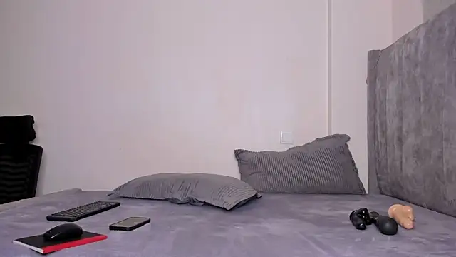 Snapshot of sexy_ariah chatting on February 4, 2026, 5:13 am sexy ariah online show from February 4, 2026, 5:13 am