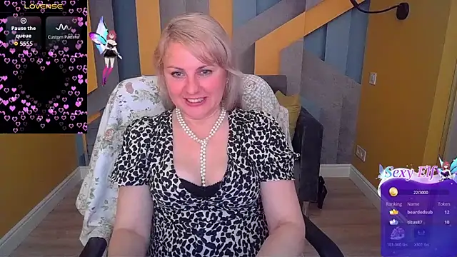 Snapshot of Candy_Long chatting on May 12, 2026, 6:54 am Candy Long online show from May 12, 2026, 6:54 am
