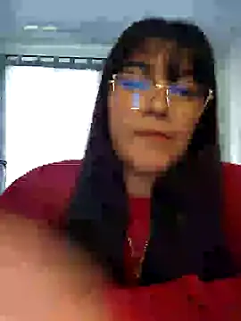 Sakura 0505 online show from May 2, 2026, 9:20 pm