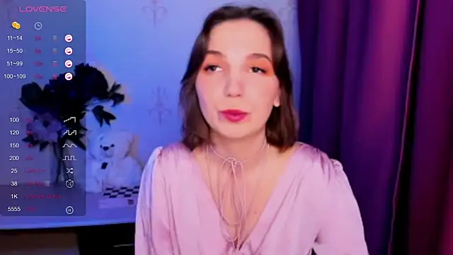 KindHazelHere  online show from January 10, 2026, 7:48 pm