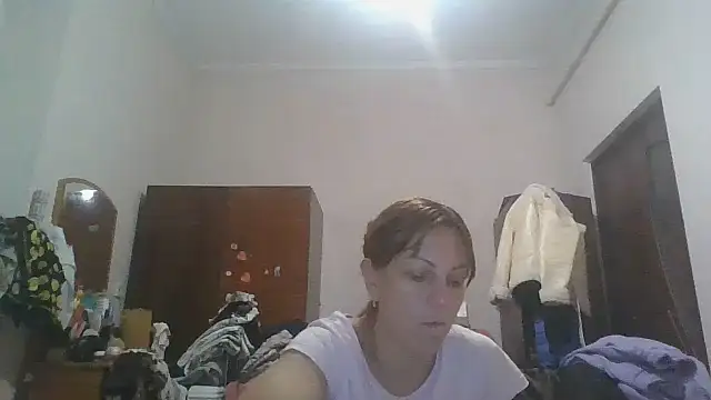 ShawnaAdams online show from November 8, 2025, 3:12 pm