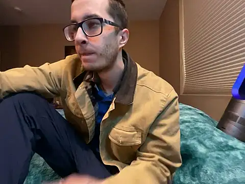 Bwcjoshbanks online show from January 20, 2025, 12:36 am