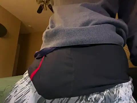 Snapshot of Bwcjoshbanks chatting on March 17, 2025, 10:38 pm Bwcjoshbanks online show from March 17, 2025, 10:38 pm