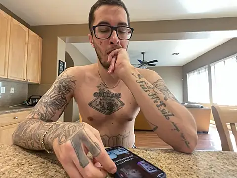 Snapshot of Bwcjoshbanks chatting on September 12, 2025, 5:24 pm Bwcjoshbanks online show from September 12, 2025, 5:24 pm