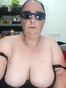 Snapshot of eroticjessitop chatting on June 4, 2026, 4:57 pm eroticjessitop online show from June 4, 2026, 4:57 pm