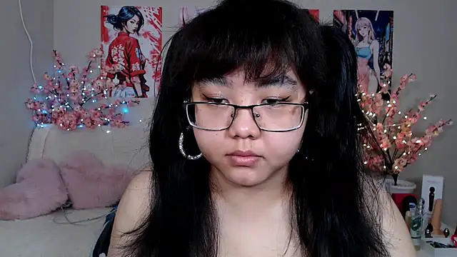 Moertomlly online show from April 27, 2026, 3:48 am