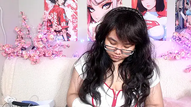 Moertomlly online show from May 22, 2026, 4:41 am