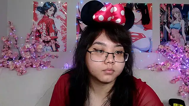 Moertomlly online show from May 24, 2026, 4:06 am