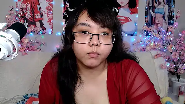 Moertomlly online show from July 5, 2026, 5:14 am