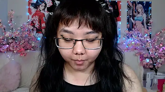 Moertomlly online show from July 13, 2026, 4:48 am