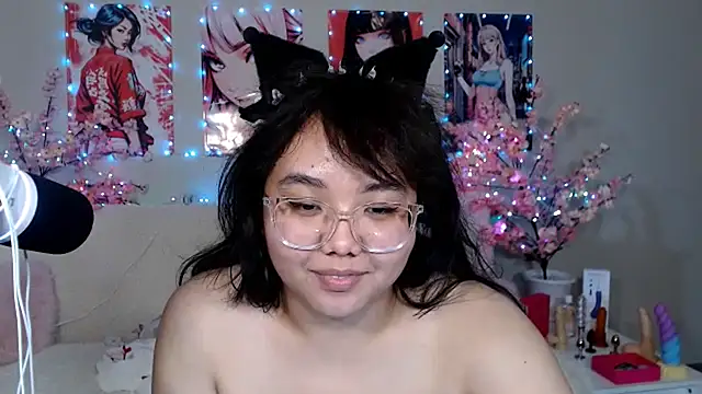 Moertomlly online show from July 28, 2026, 3:21 pm