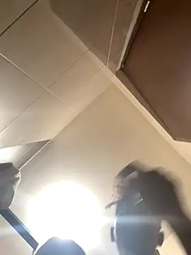 Snapshot of matatanlove chatting on December 5, 2024, 1:28 pm matatanlove online show from December 5, 2024, 1:28 pm