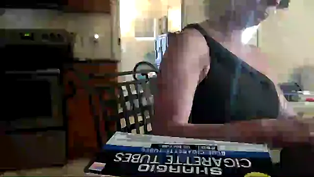 TiffaneyLove online show from March 15, 2025, 6:21 pm