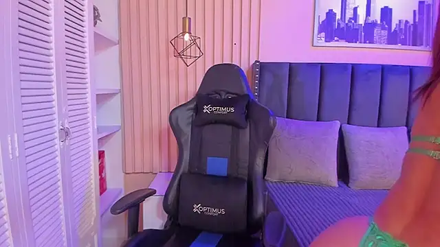 Snapshot of ashlye_miller_ chatting on January 8, 2025, 3:40 am ashlye miller online show from January 8, 2025, 3:40 am