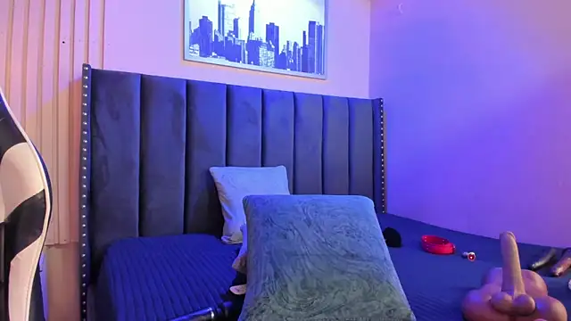 ashlye miller  online show from March 8, 2026, 4:38 am