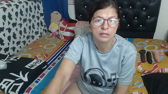 jellyfishhot online show from June 16, 2026, 5:04 pm