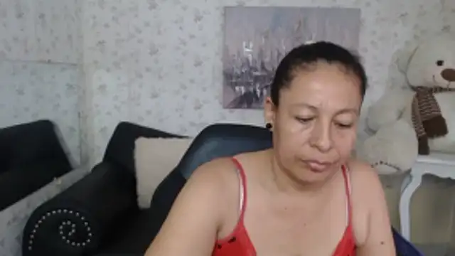 Snapshot of mature_martina chatting on May 26, 2026, 8:16 pm mature martina online show from May 26, 2026, 8:16 pm