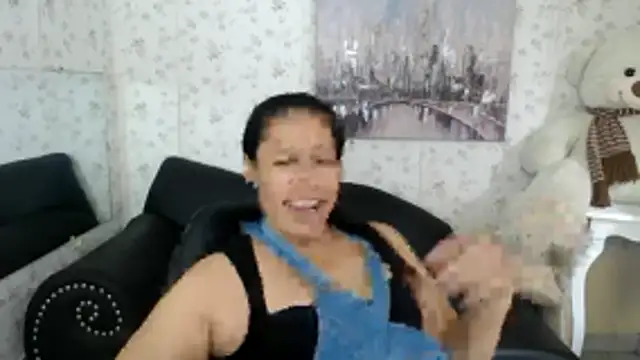 mature martina online show from June 15, 2026, 8:33 pm