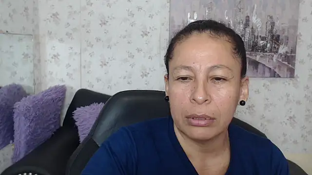 mature martina online show from June 29, 2026, 9:59 pm