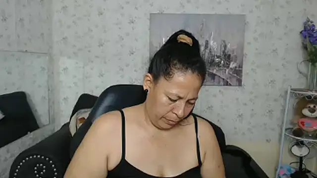 mature martina online show from July 7, 2026, 6:47 am
