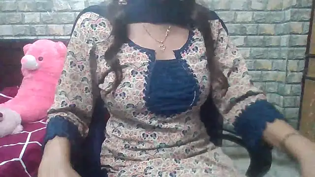 Sexy iknoor online show from September 18, 2025, 4:14 am