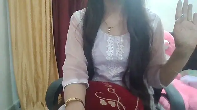Snapshot of Sexy_iknoor chatting on May 19, 2026, 5:25 am Sexy iknoor online show from May 19, 2026, 5:25 am