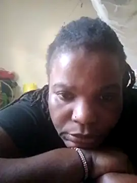 Snapshot of pretty-donna chatting on June 18, 2026, 11:58 am pretty-donna online show from June 18, 2026, 11:58 am