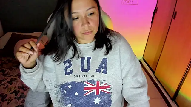 Snapshot of bigbooty-30 chatting on November 19, 2025, 11:38 pm bigbooty-30 online show from November 19, 2025, 11:38 pm