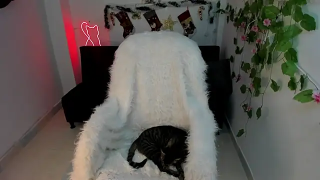 Snapshot of Nanami_19 chatting on December 15, 2024, 7:21 pm Nanami 19 online show from December 15, 2024, 7:21 pm