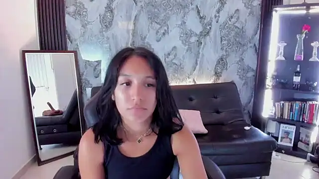 Snapshot of Nanami_19 chatting on March 13, 2026, 6:36 pm Nanami 19 online show from March 13, 2026, 6:36 pm