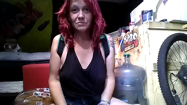 Snapshot of spundarella420 chatting on November 24, 2025, 5:56 pm spundarella420 online show from November 24, 2025, 5:56 pm