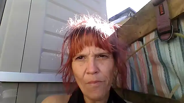 Snapshot of spundarella420 chatting on December 15, 2025, 4:55 pm spundarella420 online show from December 15, 2025, 4:55 pm