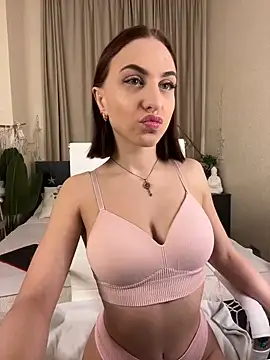 AnnGilbert online show from December 28, 2024, 2:42 pm