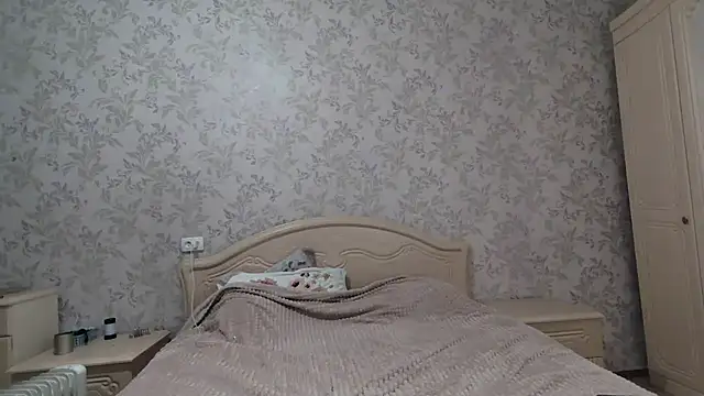 Snapshot of Alexandra_Meow chatting on February 22, 2025, 12:16 am Alexandra Meow online show from February 22, 2025, 12:16 am