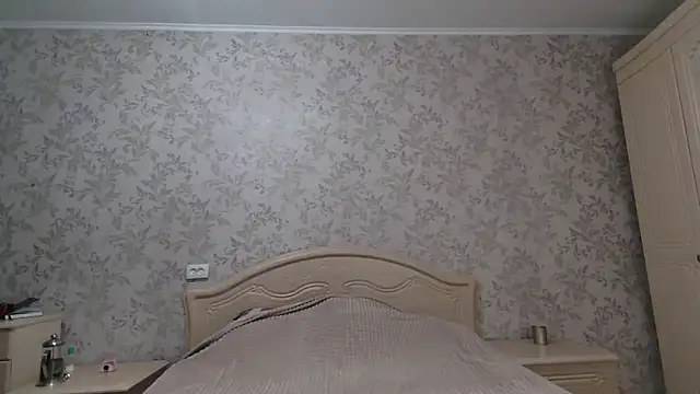 Snapshot of Alexandra_Meow chatting on December 16, 2025, 9:42 pm Alexandra Meow online show from December 16, 2025, 9:42 pm