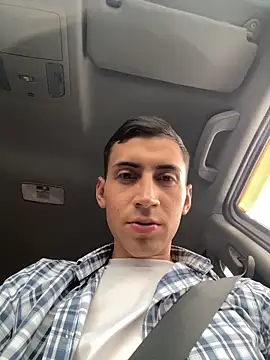 vpn1000 online show from December 4, 2025, 8:50 pm