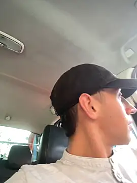 vpn1000 online show from April 1, 2026, 8:28 pm